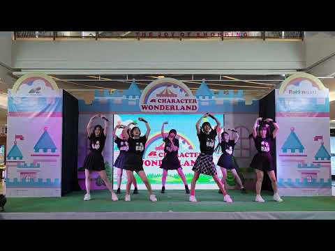VID 0945 PEACH YOU [Full Stage]  - AI Character Wonderland 2022 @ Fashion Island