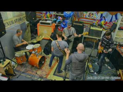 NED IN NED OUT - Unsichtboa (Auszug)