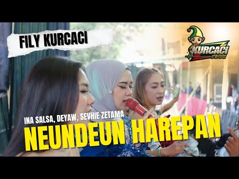 STANDING IN FRONT - RECEIVING FIBERS - FILY KURCACI LIVE STILL STANDING