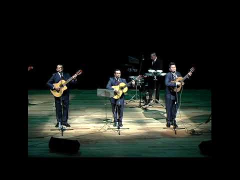 Serenata - Trío Los Tres Reales IPN 18 de Noviembre 2010