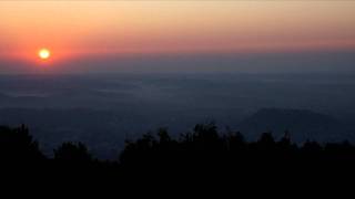 preview picture of video 'Graz Sonnenaufgang Timelapse'