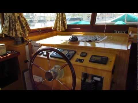 Sea Otter Dutch barge replica