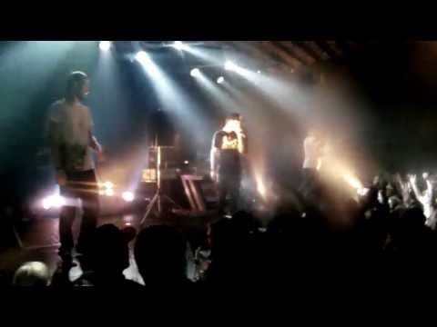 SMACK - Neser Mě feat. Marat,Igor & Fuckstroy (produced by Dryman) LIVE Brno