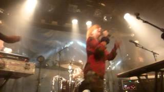 Austra   The Villain   Live @ Le Nouveau Casino   12 06 2013