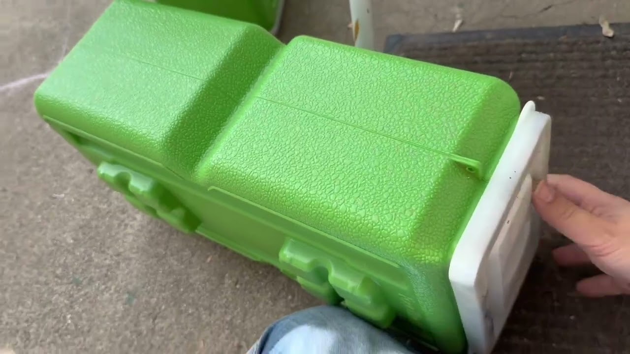 Repairing Foodbricks with plastic welder