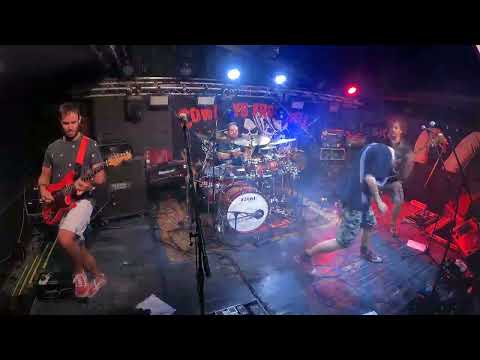 ParanoisE - Better World (live at Hangar Bar Izola )