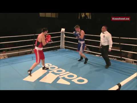 CHARTOI Leon vs LARSEN Martin