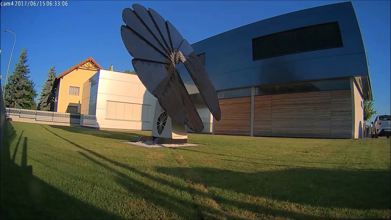 A day with smartflower all-in-one solar sysem