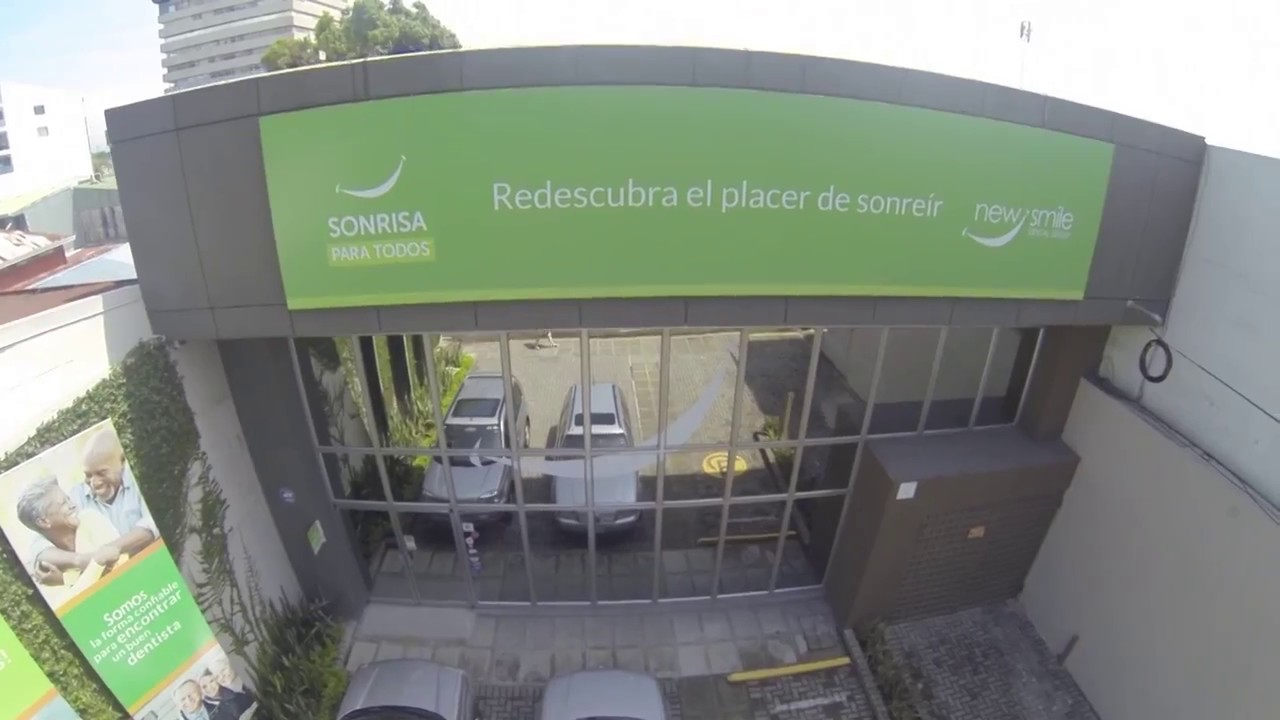 Visit to Clínica Sonrisa for everyone