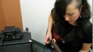 Video thumbnail for L&M Guitar Teacher Donna Grantis demos the Traynor Dark Horse amp by Long & McQuade Musical Instruments