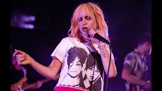 hayley williams being sexy and groovy compilation edit