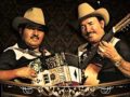 Carlos y Jose  ~  "El Plaguitas"