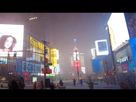 NYC Snow Storm Walk ❄⛄ Midtown Manhattan (December 16, 2020)