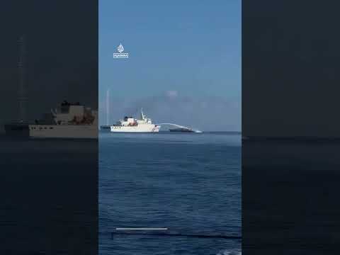 Taiwan Coast Guard confronts Chinese fishing boats in Dongsha waters
