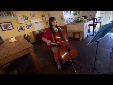 Alexandra Lee passionnée par le violoncelle