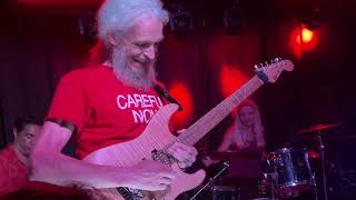 Download lagu Amazing Guthrie Govan guitar solo – Swindon, 12th July 2026 mp3