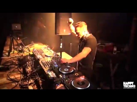 Jon Rundell - Live @ Happy Techno, City Hall Barcelona [21.11.2015] (Techno, Tech House, Minimal)
