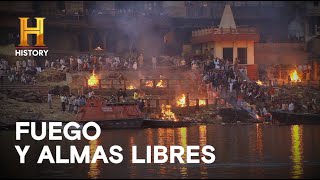 La Pira Funeraria: El RITUAL que LIBERA el ALMA - MARAVILLAS SAGRADAS CON DENNIS QUAID