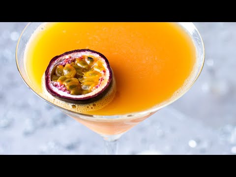 Pornstar Martini Mocktail (Non-Alcoholic Passion Fruit Cocktail)