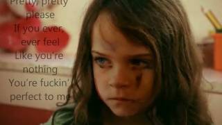 P!nk - Fuckin&#39; Perfect (lyrics on screen)