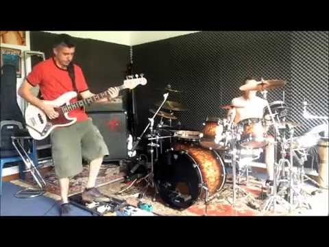 Chnapz and Damien's Excellent Drum and Bass Jam session : July 2016