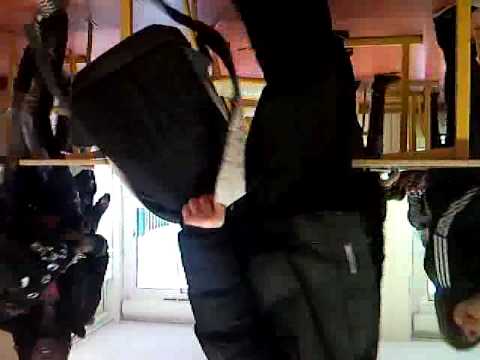 4EME3;Tkt Méme Paas ;)