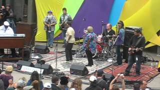 Melvin Seals & JGB @Jerry Day '11 - "How Sweet It Is (To Be Loved By You)"