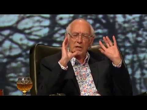 04 11 QI КьюАй Quite Interesting - Denial and Deprivation (субтитры)