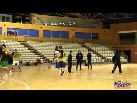 Aquimisa entrena en el Multiusos Sanchez Paraiso Salamanca