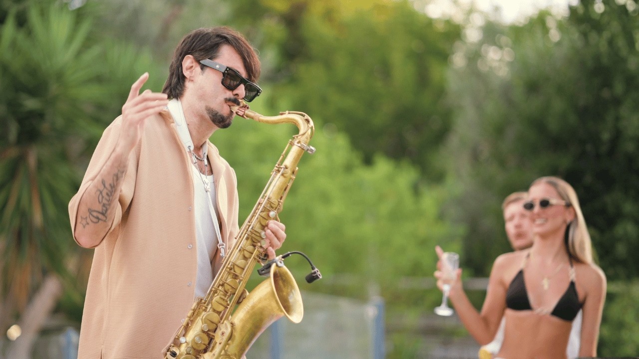 LAMBADA 💃🌴 Daniele Vitale Sax (SUMMER POOL PARTY) | Afro Remix