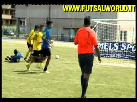 1/7/12 futsal , (partita 2 - squadra 1 ) - 12h di calcio a 5 - juniores - Chiuduno