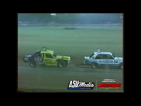 4 Cylinder Sedans: Australian Title - A-Main - Kingaroy Speedway - 14.06.2003