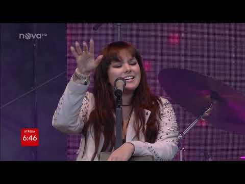 Ewa Farna - Nemám Na Vybranou (Snídaně S Novou 2017)