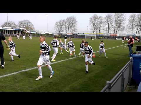 VIOS'38 E1&E2 als spelers-escorts bij Achilles'29 - Telstar (deel 1 / 3)