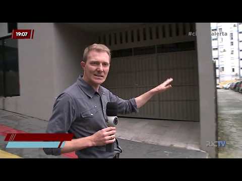 Bebê é abandonada em caixa de papelão no centro de Florianópolis