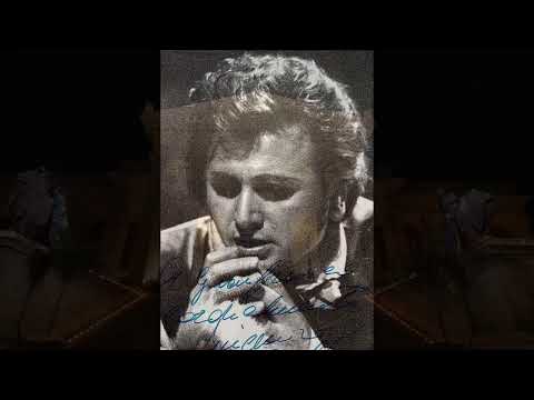 Vincenzo Bello "Mal reggendo all' aspro assalto" Verdi's "Il Trovatore" 1976.