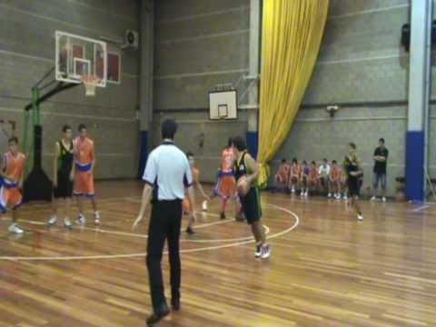 AEJ RIERA CORNELLA JUNIOR B vs BASKET ALMEDA 3 19-09-10 PARTE 2