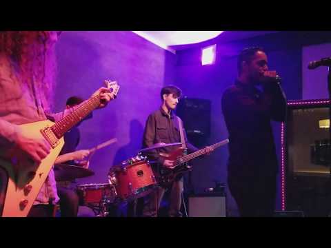 Aki Kumar Blues Band sometimes by Little Junior Parker song
