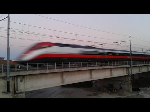 Il transito serale dell' ETR 500 Frecciarossa - Montesilvano