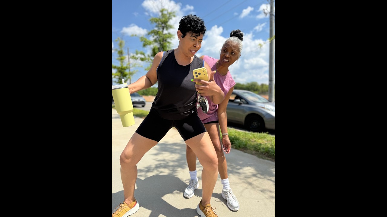 When Rolonda peeps Natasha’s distracted when trying to tell her about an investor!