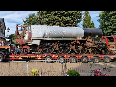 34058 Sir Frederick Pile being loaded at Alresford