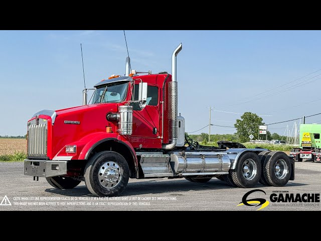 2012 KENWORTH T800 DAY CAB in Heavy Trucks in Chilliwack