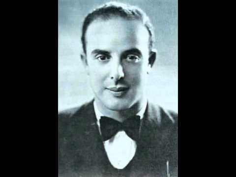 22 tenors sing "La vita mi costasse" from Puccini's Tosca