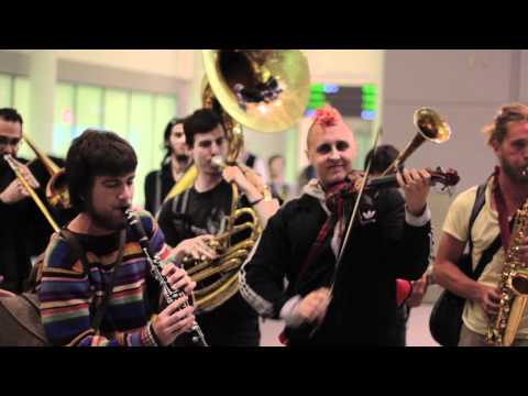 LEMON BUCKET ORKESTRA live @ Toronto Pearson Intnl Airport