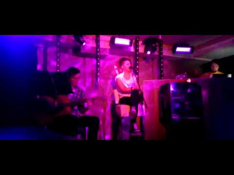 Greeoons feat. Patrycja Mali Malinowska - Ten Dzień acoustic