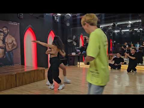 Sergio y Ana Bachata Sensual Workshop Demo #바차타#라틴댄스#댄스