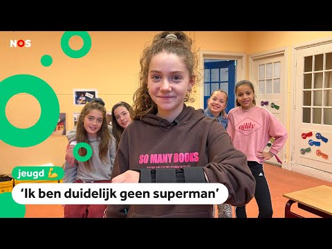 Daantje breekt pols door Superman trend