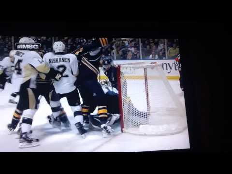SCRAMBLE GOAL!!!!! by: leopold. Buffalo Sabres vs. Pittsburg Penguins