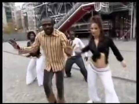 video Cameroun    Sergio Polo la chicotte de papa