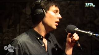 Jamie Lidell - &#39;Don&#39;t You Love Me&#39; in 3voor12 Radio